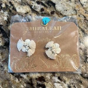 Anthropologie Shiraleah Chicago Jewelry - Fleur earrings Ivory